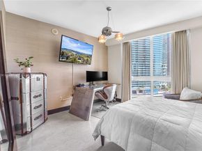 465 Brickell Ave 1001, Miami FL 33131