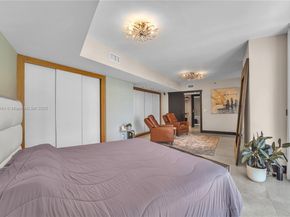 465 Brickell Ave 1001, Miami FL 33131