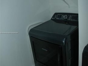 3571 Inverrary Dr 201, Lauderhill FL 33319