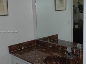 3571 Inverrary Dr 201, Lauderhill FL 33319