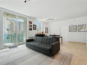 31 SE 5th St 4021, Miami FL 33131