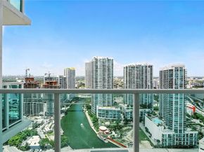 31 SE 5th St 4021, Miami FL 33131