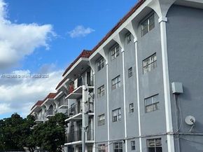 13725 NE 6th Ave 209, North Miami FL 33161