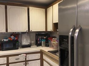 13725 NE 6th Ave 209, North Miami FL 33161