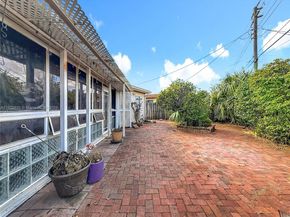 7541 Embassy Blvd, Miramar FL 33023