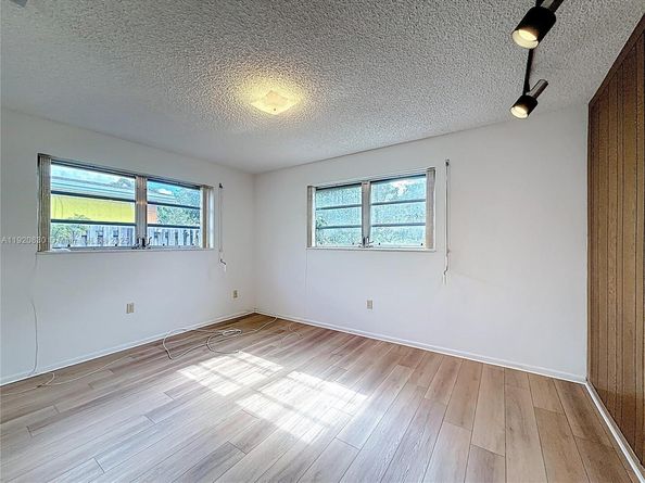 7541 Embassy Blvd, Miramar FL 33023