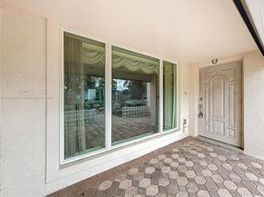 7541 Embassy Blvd, Miramar FL 33023