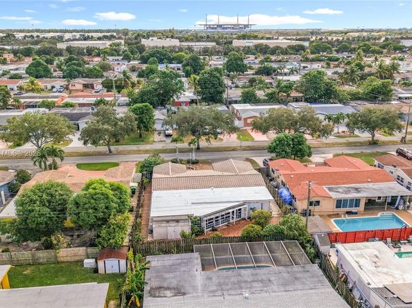 7541 Embassy Blvd, Miramar FL 33023