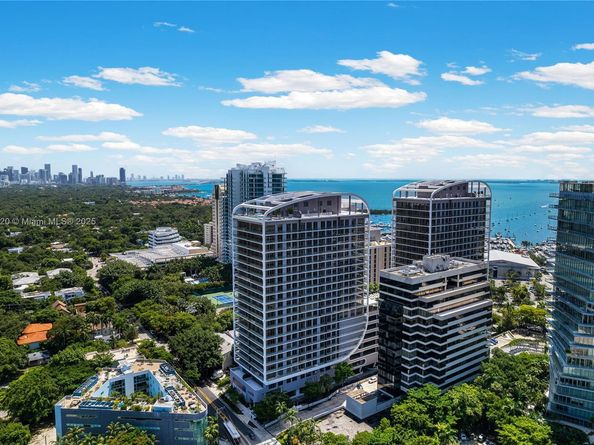 2678 Tigertail Ave 1205, Miami FL 33133