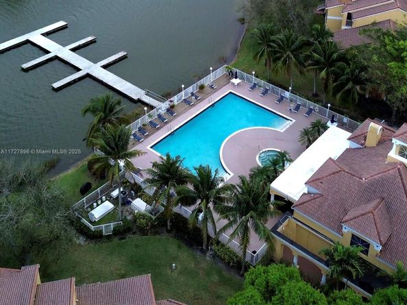 2622 NW 33rd St 2011, Oakland Park FL 33309