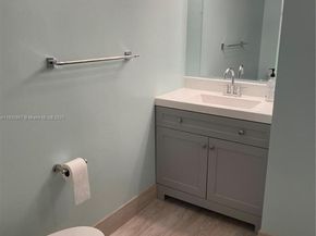 3119 Oakland Shores Dr C107, Oakland Park FL 33309