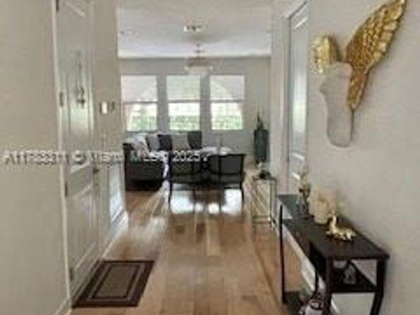 3142 NW 124th Way, Sunrise FL 33323