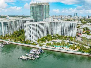 1500 Bay Rd 1122S, Miami Beach FL 33139