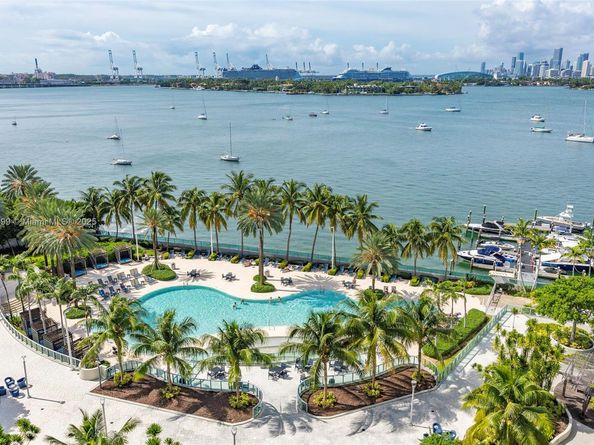 1500 Bay Rd 1122S, Miami Beach FL 33139