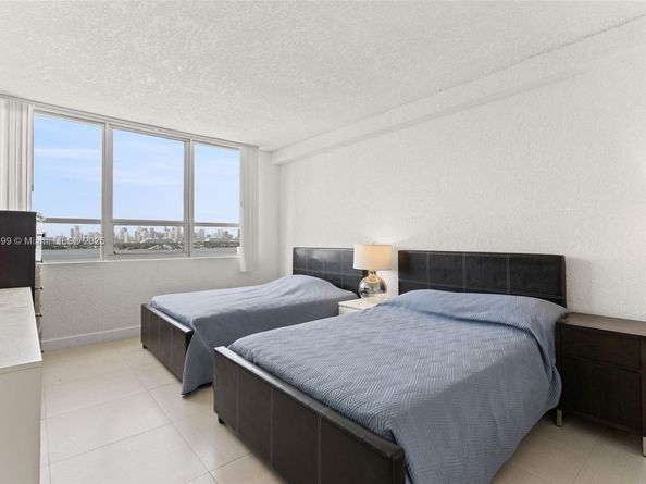 1500 Bay Rd 1122S, Miami Beach FL 33139