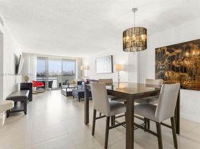 1500 Bay Rd 1122S, Miami Beach FL 33139