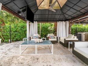 6180 Pine Tree Dr, Miami Beach FL 33140