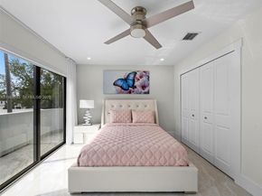 6180 Pine Tree Dr, Miami Beach FL 33140