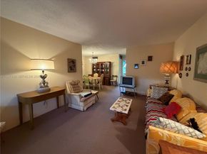 165 NE 203rd Ter 30, Miami Gardens FL 33179