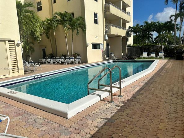 900 NE 18th Ave 304, Fort Lauderdale FL 33304