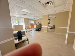 900 NE 18th Ave 304, Fort Lauderdale FL 33304