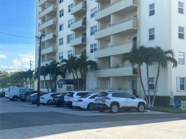 900 NE 18th Ave 304, Fort Lauderdale FL 33304
