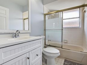 9710 SW 9th Ct, Pembroke Pines FL 33025