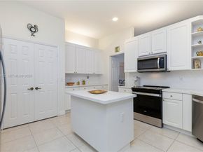 15966 SW 3rd St, Pembroke Pines FL 33027