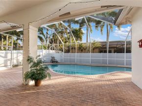 15966 SW 3rd St, Pembroke Pines FL 33027