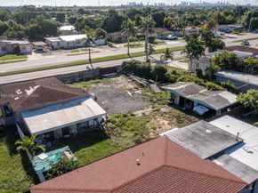 782 E 37th St, Hialeah FL 33013