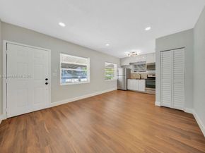782 E 37th St, Hialeah FL 33013