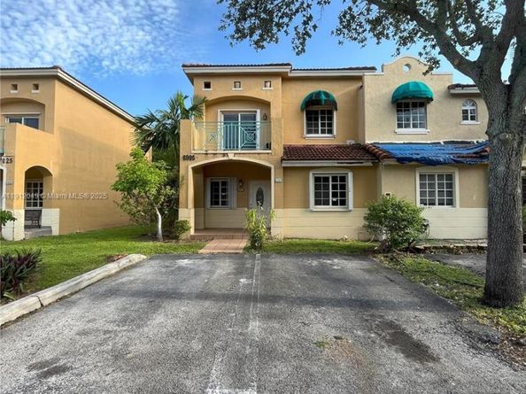 6995 NW 173rd Dr 2101, Hialeah FL 33015