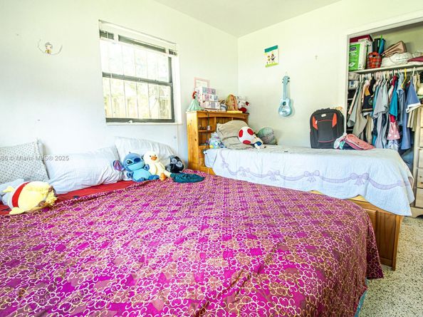 1441 NE 117th St, Miami FL 33161