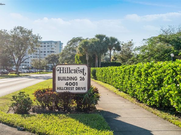 4001 Hillcrest Dr 812, Hollywood FL 33021