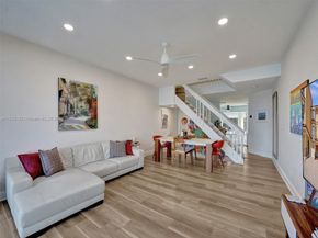 4212 N Ocean Dr, Hollywood FL 33019