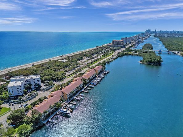 4212 N Ocean Dr, Hollywood FL 33019