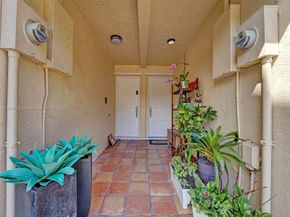 4212 N Ocean Dr, Hollywood FL 33019
