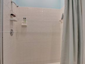 4212 N Ocean Dr, Hollywood FL 33019
