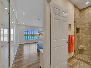 4212 N Ocean Dr, Hollywood FL 33019