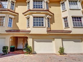 4212 N Ocean Dr, Hollywood FL 33019