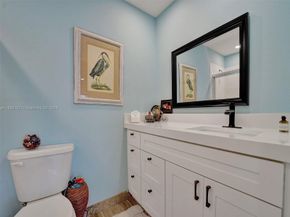 4212 N Ocean Dr, Hollywood FL 33019