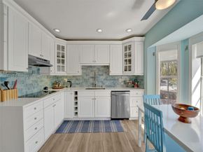 4212 N Ocean Dr, Hollywood FL 33019