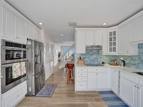 4212 N Ocean Dr, Hollywood FL 33019