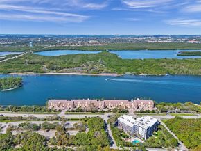 4212 N Ocean Dr, Hollywood FL 33019