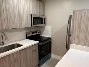 216 NW 12th St, Pompano Beach FL 33060