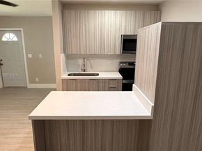 216 NW 12th St, Pompano Beach FL 33060