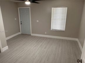 216 NW 12th St, Pompano Beach FL 33060