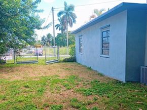 15061 SW 296TH, Homestead FL 33033