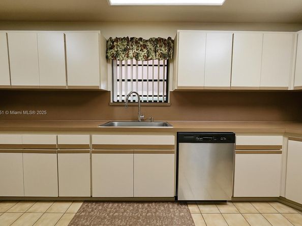 6240 SW 20th Ter, Miami FL 33155
