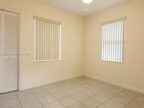 6240 SW 20th Ter, Miami FL 33155